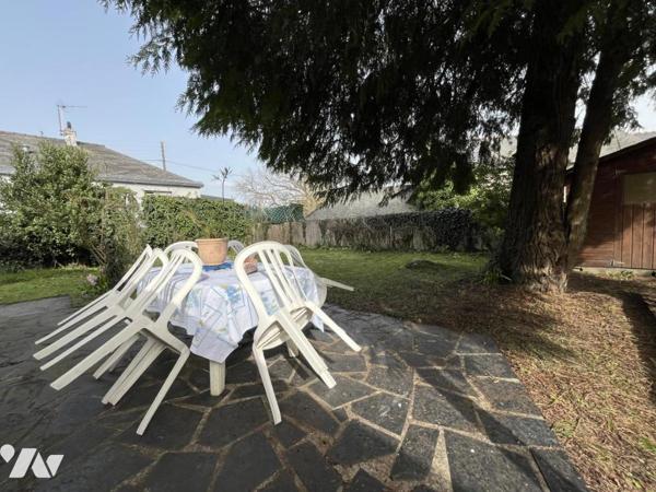 Maison familiale dans le bourg de La Chapelle-sur-Erdre :