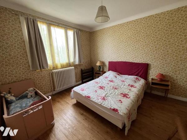 Maison familiale dans le bourg de La Chapelle-sur-Erdre :