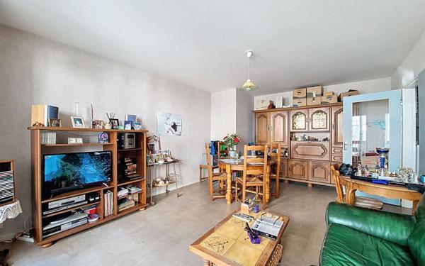 Appartement à vendre    2 pièces • 52,80 m2 Joué-lès-Tours