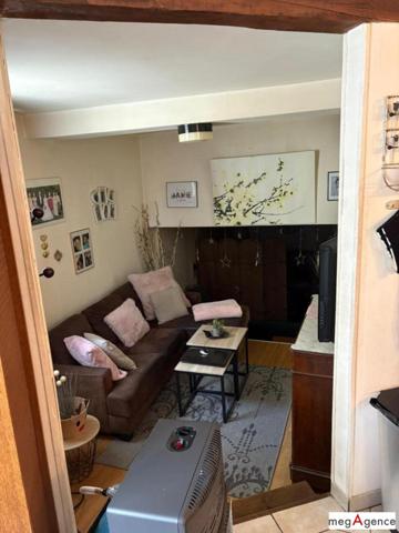 Maison à SAINT-ETIENNE-VALLEE-FRANCAISE, 48330 - 12 pièces 323m²