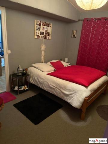 Maison à SAINT-ETIENNE-VALLEE-FRANCAISE, 48330 - 12 pièces 323m²