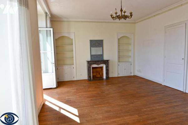 Appartement centre-ville avec vue sur la Mayenne – Laval
