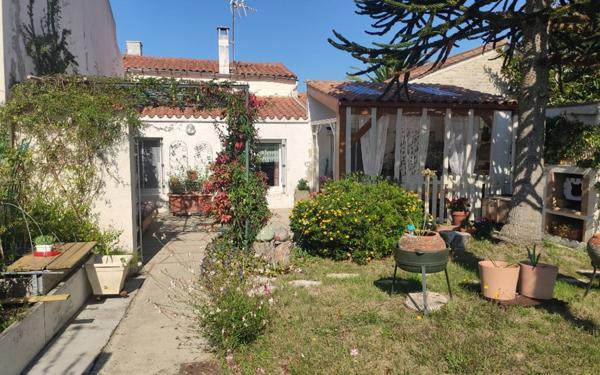 Maison à vendre    3 pièces •  Bourcefranc-le-Chapus