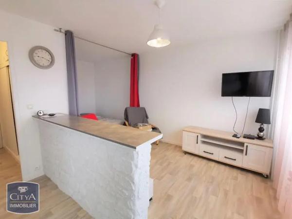 Appartement à louer 1 pièce 30.77m² Laon (02000)
