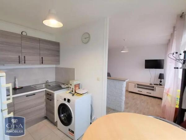 Appartement à louer 1 pièce 30.77m² Laon (02000)