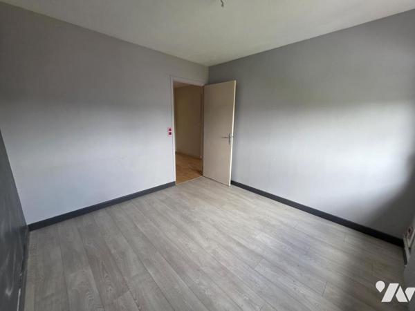Appartement de type 3 en résidence sécurisée avec parking et balcon 