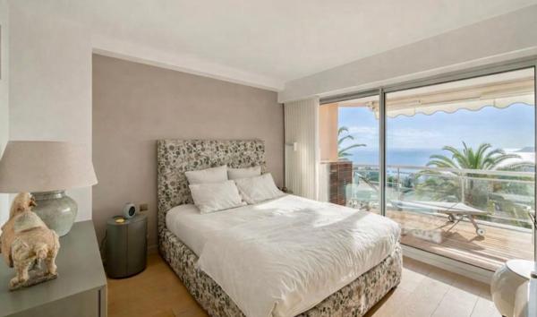 Appartement F3 à vendre  3 pièces - 116,87 m2 CANNES - 06