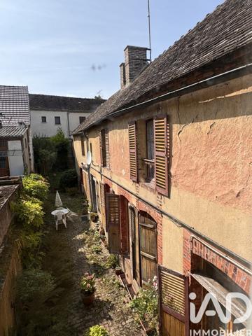 Maison à vendre 6 pièces 136 m² Pont-sur-Yonne