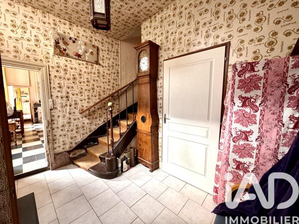 Maison à vendre 6 pièces 136 m² Pont-sur-Yonne