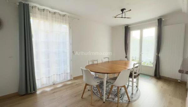 Vente Maison 6 pièces 119 m2 à Saint-Fargeau-Ponthierry