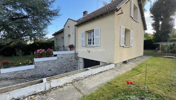 Vente Maison 6 pièces 119 m2 à Saint-Fargeau-Ponthierry