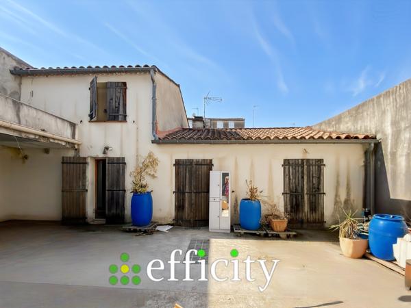 Immeuble
         15 pièces
        - 350 m² 315 000 € *