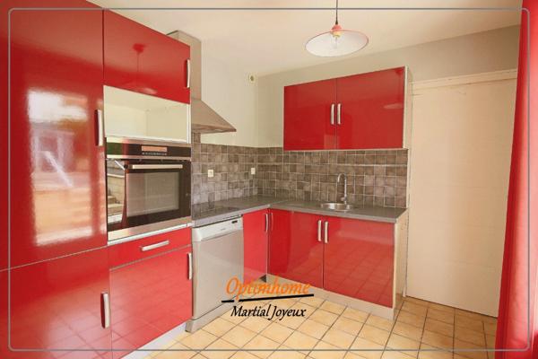 A la recherche d'une maison familliale 5 chambres avec un beau jardin ? Ne chercher plus....