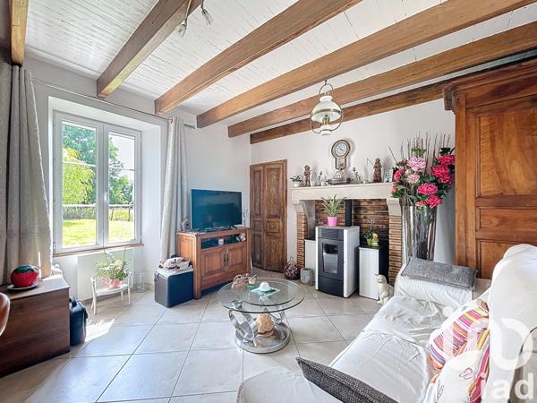 Maison à vendre 5 pièces 102 m² Saint-Laurs