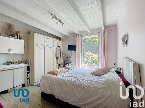 Maison à vendre 5 pièces 102 m² Saint-Laurs