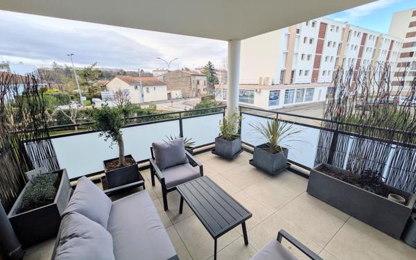 Appartement à vendre    3 pièces • 78 m2 Bourg-lès-Valence