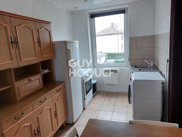 LOCATION : appartement F1 (24 m²) à CERNAY