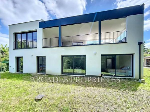Maison Contemporaine de prestige CREON