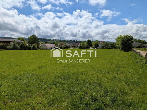 Terrain constructible – Cogna – Région des Lacs