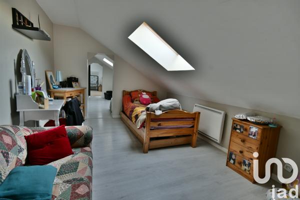 Maison à vendre 7 pièces 160 m² Courcelles-Epayelles