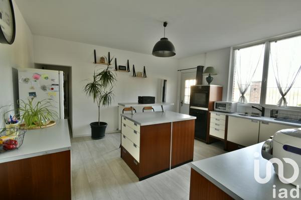 Maison à vendre 7 pièces 160 m² Courcelles-Epayelles