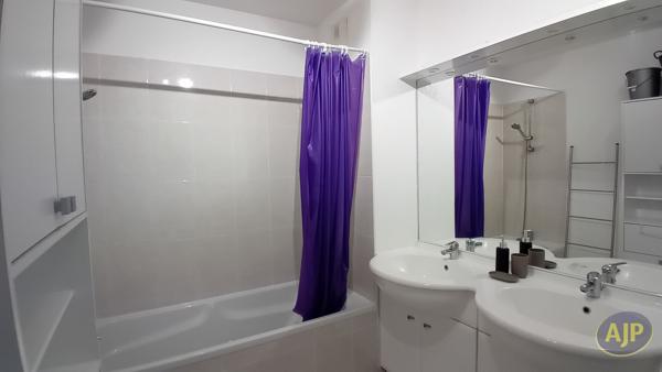 Appartement à louer Biscarrosse : 4 pièces, 85m² avec 3 chambre(s) à 1 200€ - AJP Immobilier Biscarrosse