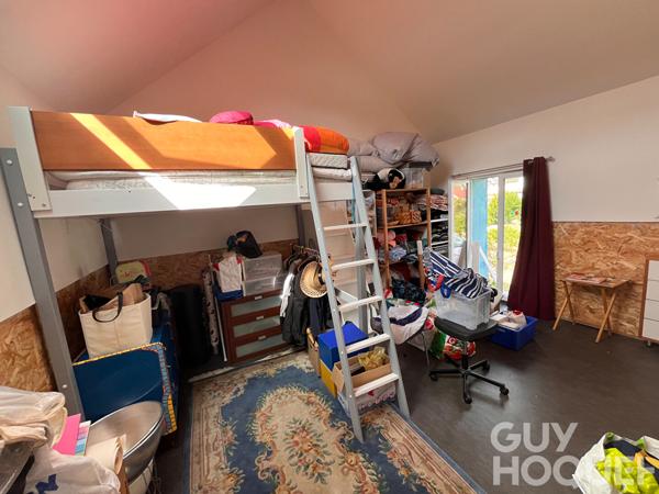 Maison esprit loft ? Ancienne dépendance aménagée avec potentiel
