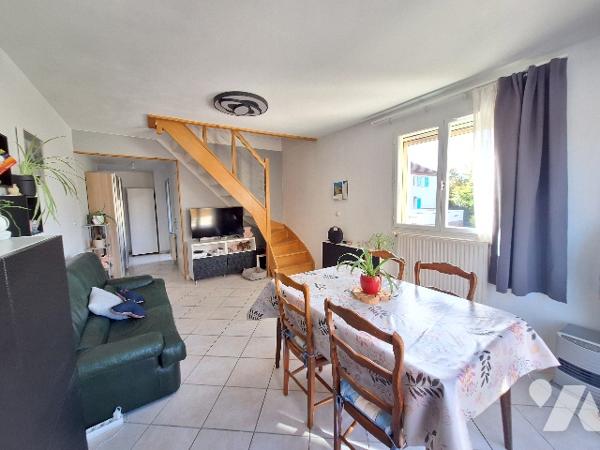 APPARTEMENT TERRASSE ET GARAGE