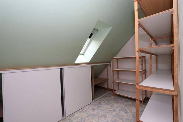 Vaste maison familiale au calme de l'Immaculée - 4 chambres, grand terrain, carport, préau et atelier