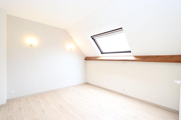 Vaste maison familiale au calme de l'Immaculée - 4 chambres, grand terrain, carport, préau et atelier