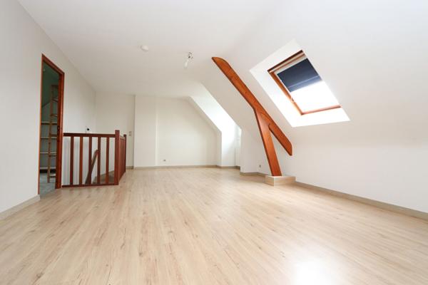 Vaste maison familiale au calme de l'Immaculée - 4 chambres, grand terrain, carport, préau et atelier