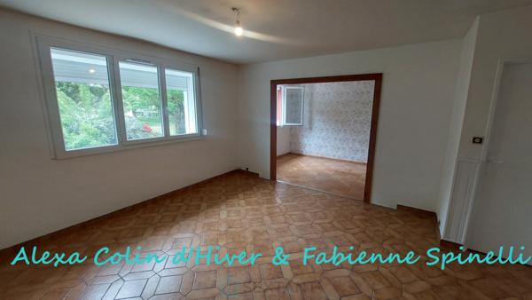 Appartement en RDC, 2 chambres et cave