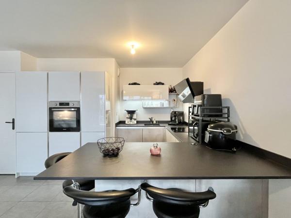 T3 de 70 m² - RDC - 100 m² JARDIN / CAVE / GARAGE