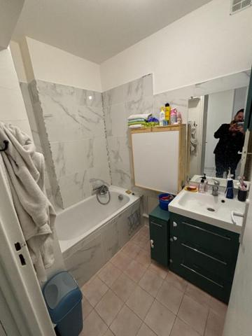 Magnifique appartement de 4 pièces avec place de parking et cave, la Marne à deux pas !