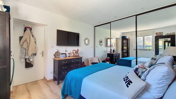 A Vendre Maison de Charme avec Jardin secteur Cazeres Au Calme