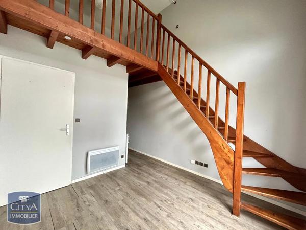 Appartement à louer 1 pièce 23.23m² Talence (33400)