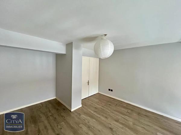 Appartement à louer 1 pièce 23.23m² Talence (33400)
