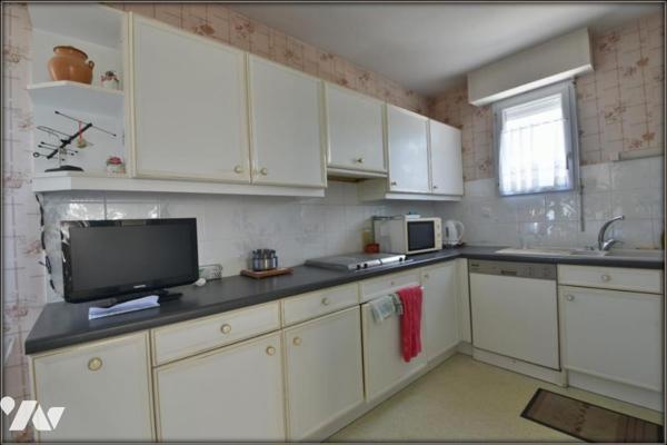 LE RHEU T4 DUPLEX EN CENTRE VILLE AVEC GARAGE ET BALCONS