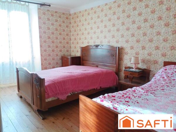 Maison de village au cœur de Bournazel