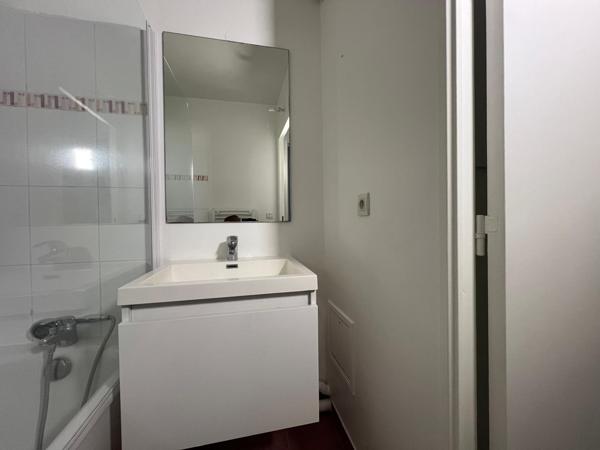 Appartement à MANTES-LA-JOLIE, 78200 - 2 pièces 38m²