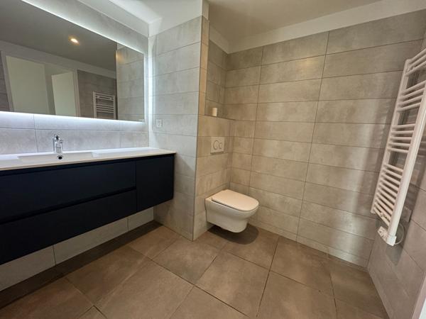 À LOUER  T2 AVEC GRANDE TERRASSE ET PARKING  CANET-EN-ROUSSILLON / RÉSIDENCE BLEU ODYSSÉE