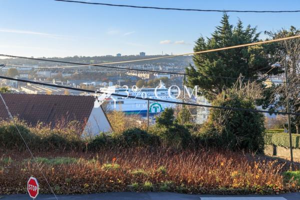 Maison 5 pièce(s) 4 chambre(s) 141 m²