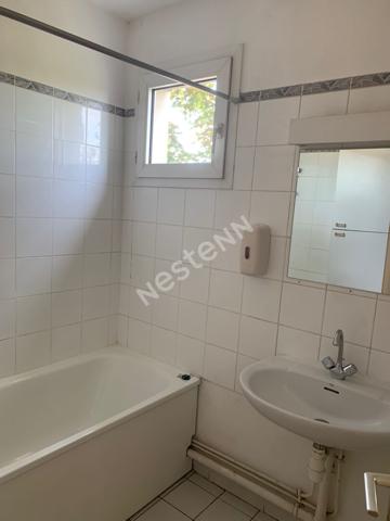Toulouse 31500 Quartier Côte pavé Appartement T3 de 76.15 m²  avec balcon et place de parking sous sol