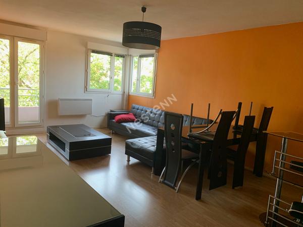 Toulouse 31500 Quartier Côte pavé Appartement T3 de 76.15 m²  avec balcon et place de parking sous sol