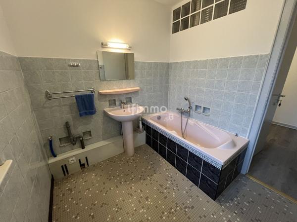 Appartement T4 97m2 avec garage