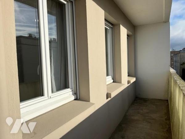 T5 centre ville avec ascenseur 