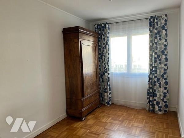 T5 centre ville avec ascenseur 