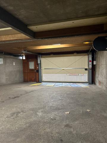 Parking 13 m² LYON