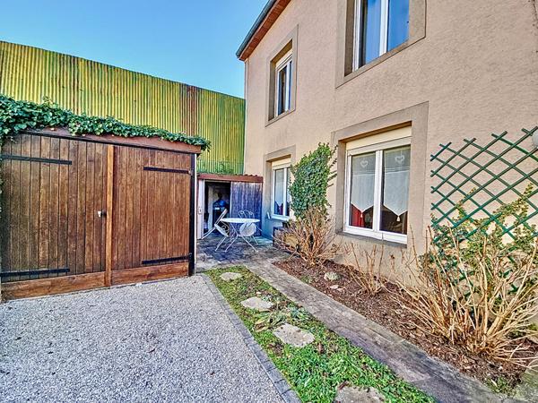 Centre de Champigneulles - Maison de ville - 5 pieces - 3 chambres - Garage