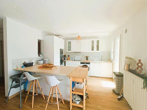 En exclusivité, à vendre Superbe Appartement T3 de 64 m2 Refait à Neuf